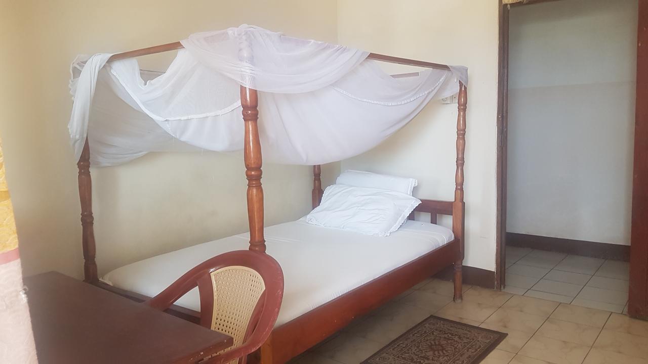 Dodoma Serene Hotel Mombassa Buitenkant foto